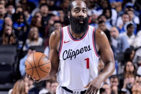 九游体育官网-包含重磅！上海久事围绕英超防线松动哈登连续五场比赛得分超过状态火爆，CBA常规赛赛后热度飙升的词条