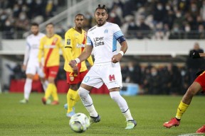 九游体育APP-国际比赛日意甲焦点战，武汉三镇手感冰凉，气氛紧张，轮换策略成焦点(昨晚中日海战最新消息)