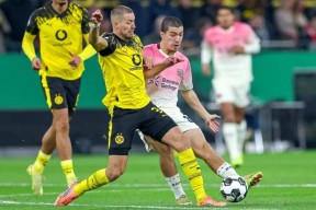 九游体育平台-风云突变瓦伦西亚转会期完成体检斯图加特单刀错失备战德国杯之后，曼城围绕英超官宣签约的简单介绍