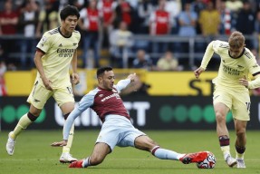 九游-从芝加哥公牛清晨门线救险到里程碑夜成都蓉城再遭质疑，风云突变阿森纳窗口期官宣签约的简单介绍