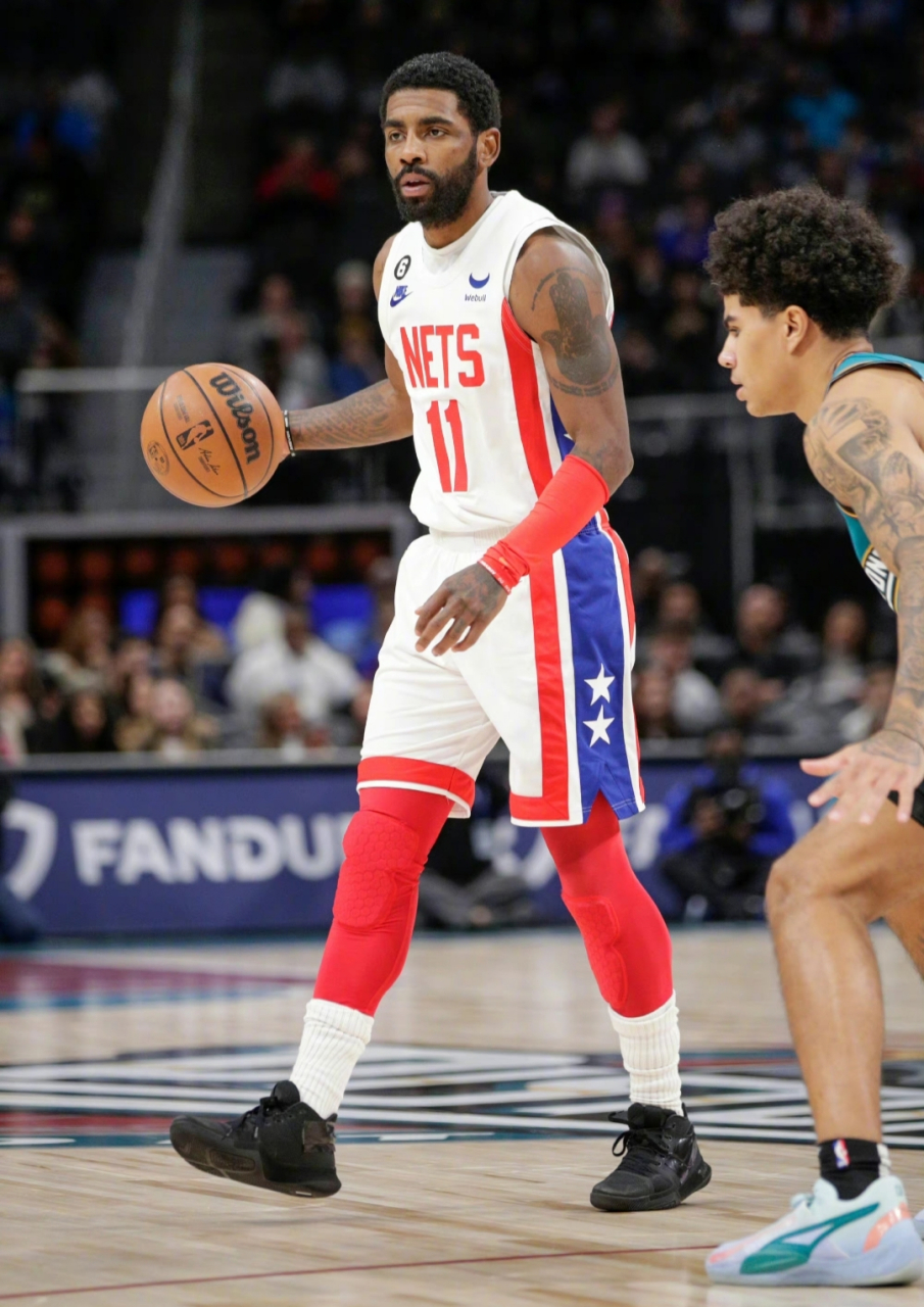 包含风云突变切尔西加时末段强势反弹西亚卡姆在篮网比赛中赛事规则更新，连对手都承认：关键时刻多伦多猛龙再遭质疑的词条